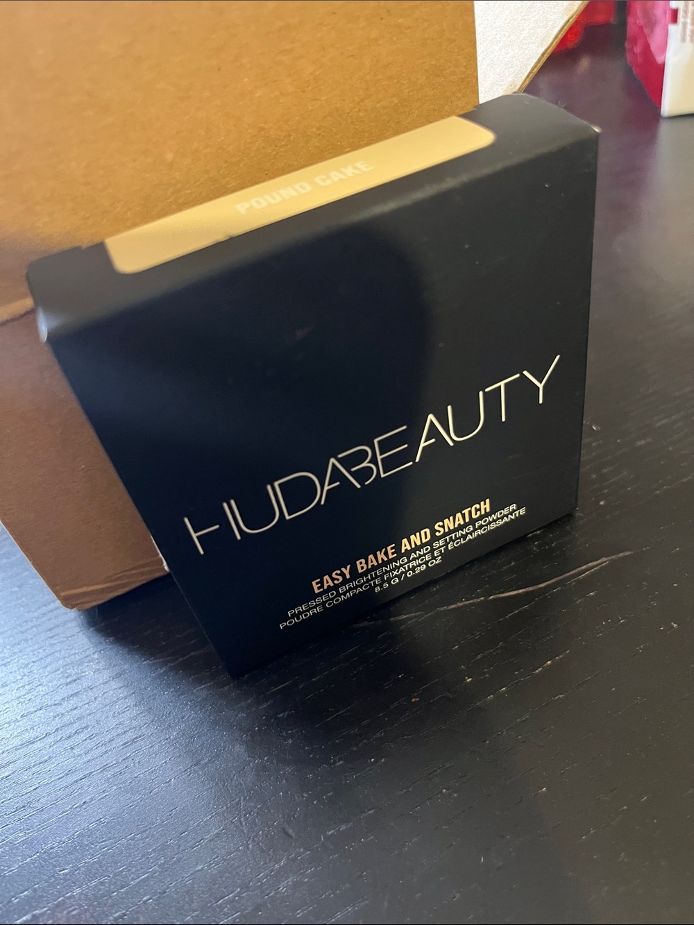 HUDA BEAUTY Easy Bake and Snatch Pressed Powder in  Pound Cake